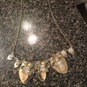 PRACTICALLY NEW!!! Gold Art Deco Loft Bib Necklace